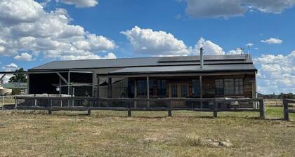 Sundown Cabin Armidale