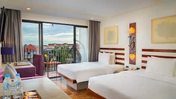 1 bedroom, premium bedding, minibar, in-room safe