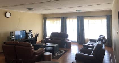 âMABWE Residence 3mins from Great Zimbabwe Ruins