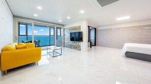 1 bedroom, free WiFi - Gyeongju S&B Poolvilla Pension (Gyeongju)