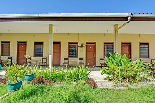 OYO 90443 Hotel New Kartika In