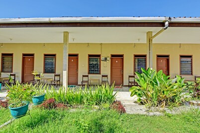 OYO 90443 Hotel New Kartika In