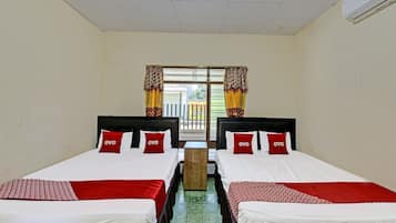 Suite Keluarga | 1 kamar tidur, ruang kerja ramah laptop, dan seprai linen