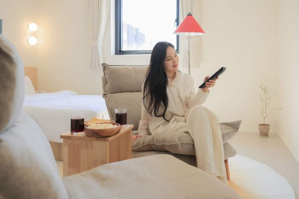 Movie | Seprai premium, Wi-Fi gratis, dan seprai linen