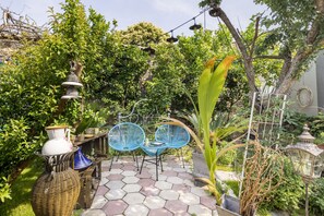 Chalet, 1 slaapkamer, roken, privézwembad | Buiten dineren