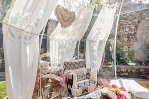 Chalet, 1 Schlafzimmer, Raucher, eigener Pool | Unterkunftsgelände