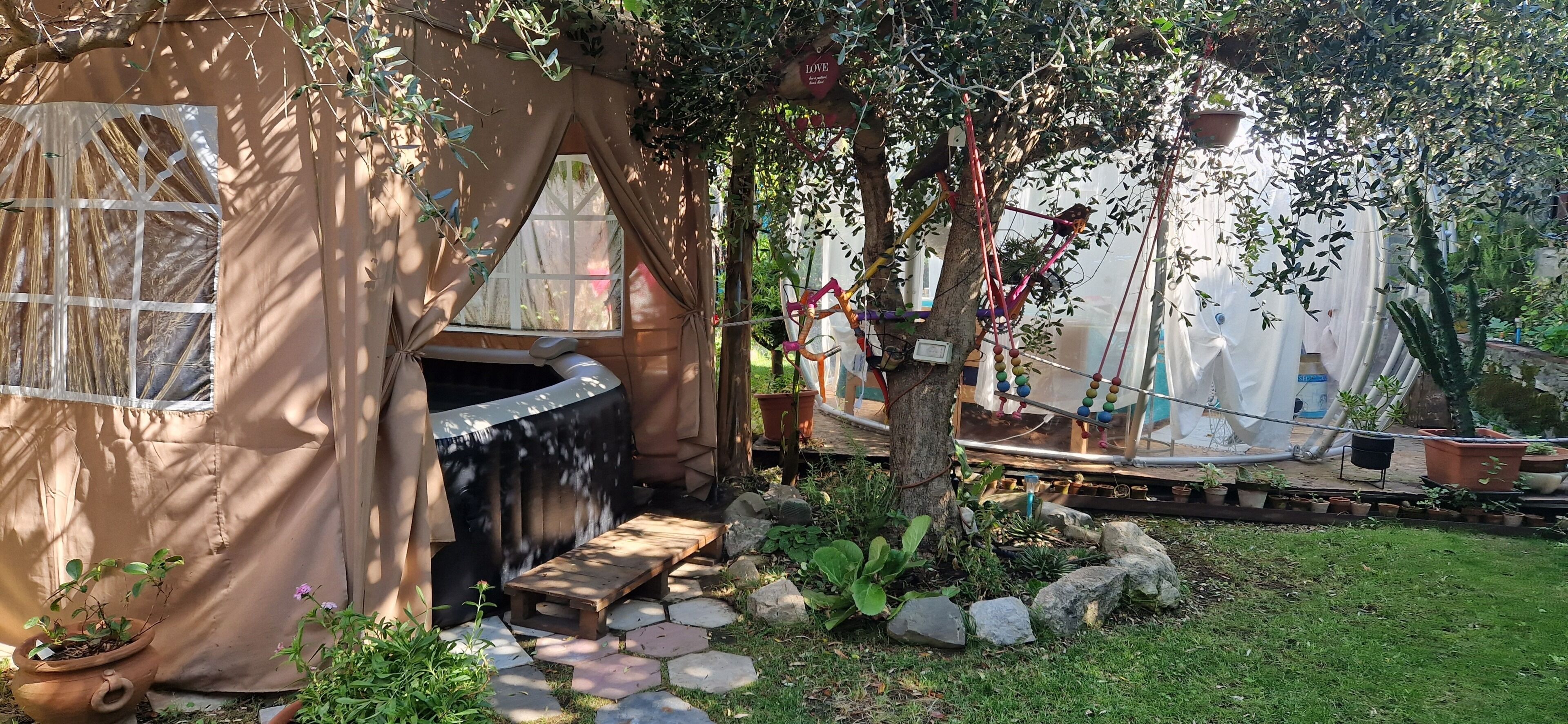 Chalet, 1 Schlafzimmer, Raucher, eigener Pool | Unterkunftsgelände