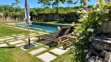 Piscine extérieure, piscine chauffée