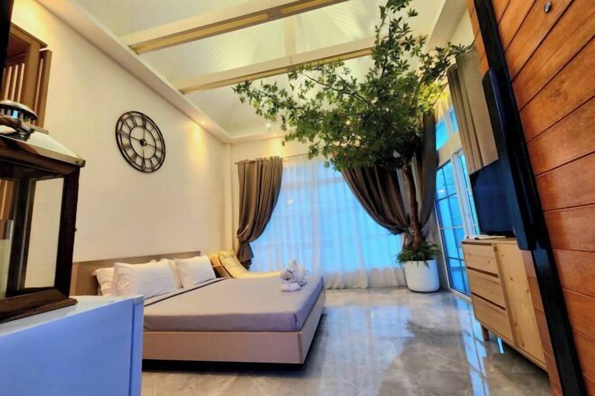 1 bedroom, WiFi (free), bed sheets