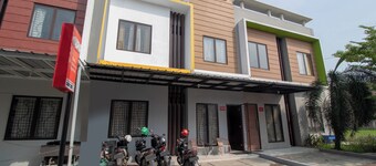 OYO 3253 Sofia Residence