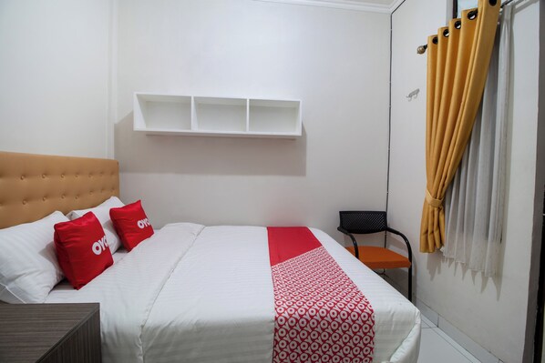 Standard dubbelrum | Skrivbord, arbetsyta för laptop, gratis wi-fi och sängkläder