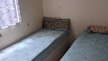 2 bedrooms, bed sheets