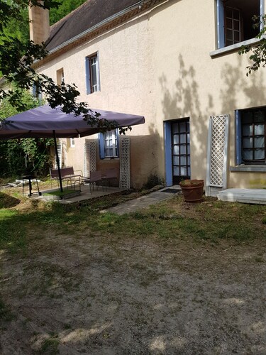 Gîte Dans Belle Maison Périgourdine sur 80 ha