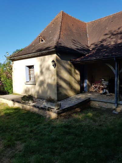 Belle Suite Avec Coin Cuisine Dans Maison Périgourdine