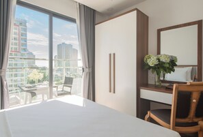 Deluxe Twin Room, 2 Queen Beds, Balcony