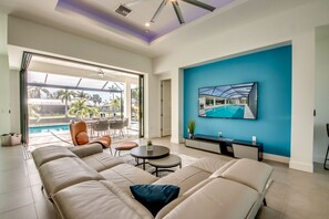 Smart TV, stereo