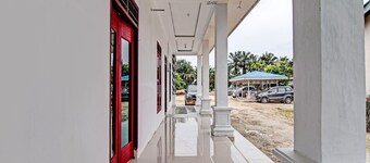 Hotel O Wisma Cendana Syariah Near PASAR FLAMBOYAN