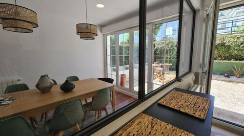 Chalet Céntrico Exclusivo con Mucha Privacidad