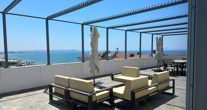 Penthouse Apartment With Terrace on the sea