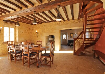 Bright house with enclosed garden, spa, near Perche