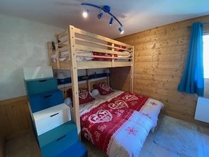 2 bedrooms, free WiFi