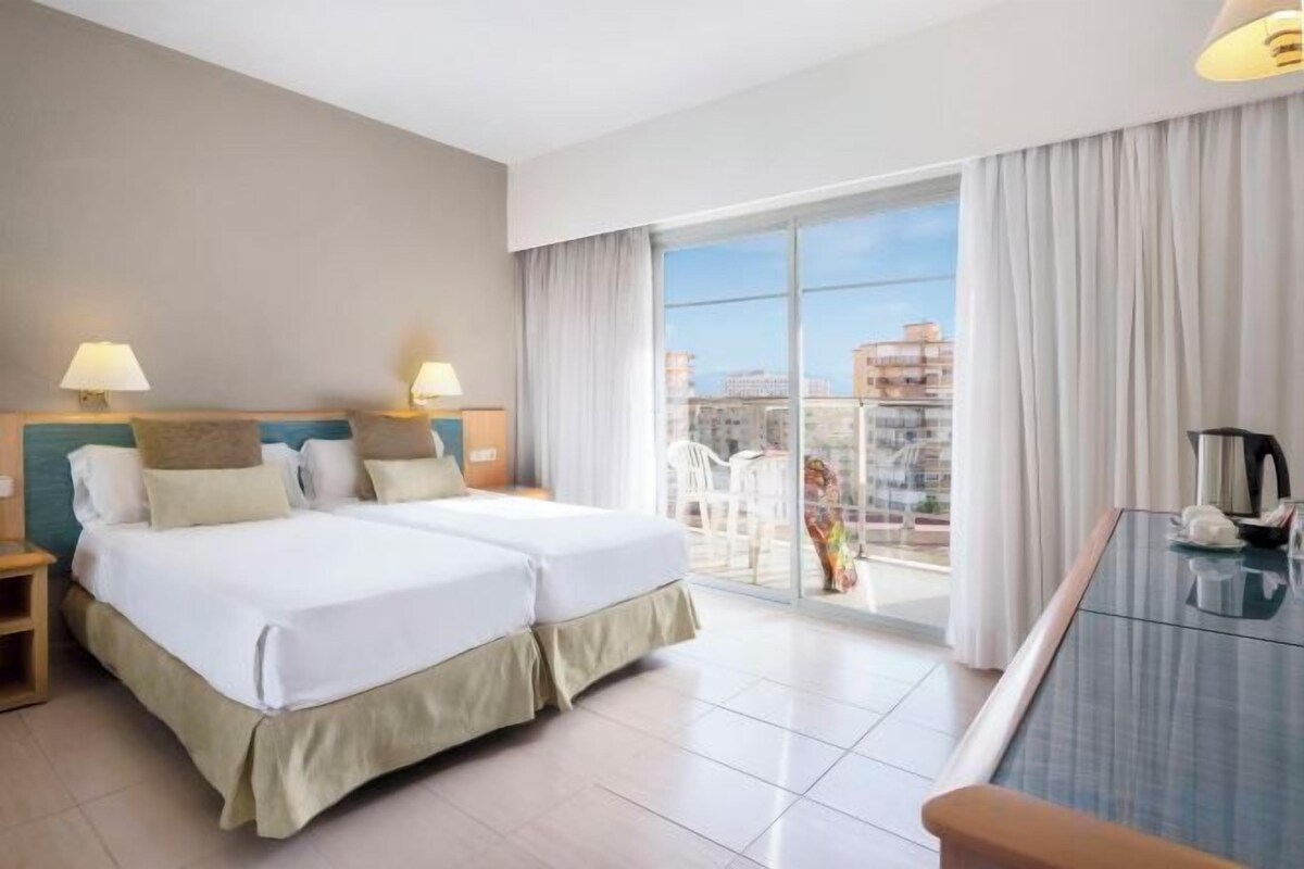Sol Side Sea View Room