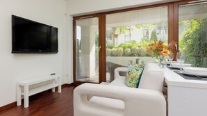 Room - Apartment Warsaw Ursynów by Renters (Warsaw)