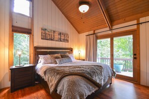 3 Schlafzimmer, Schreibtisch, Bügeleisen/Bügelbrett, kostenloses WLAN