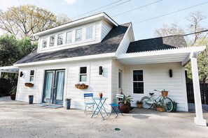 Exterior - Dreamy Hideaway in the heart of Shandon (Columbia)