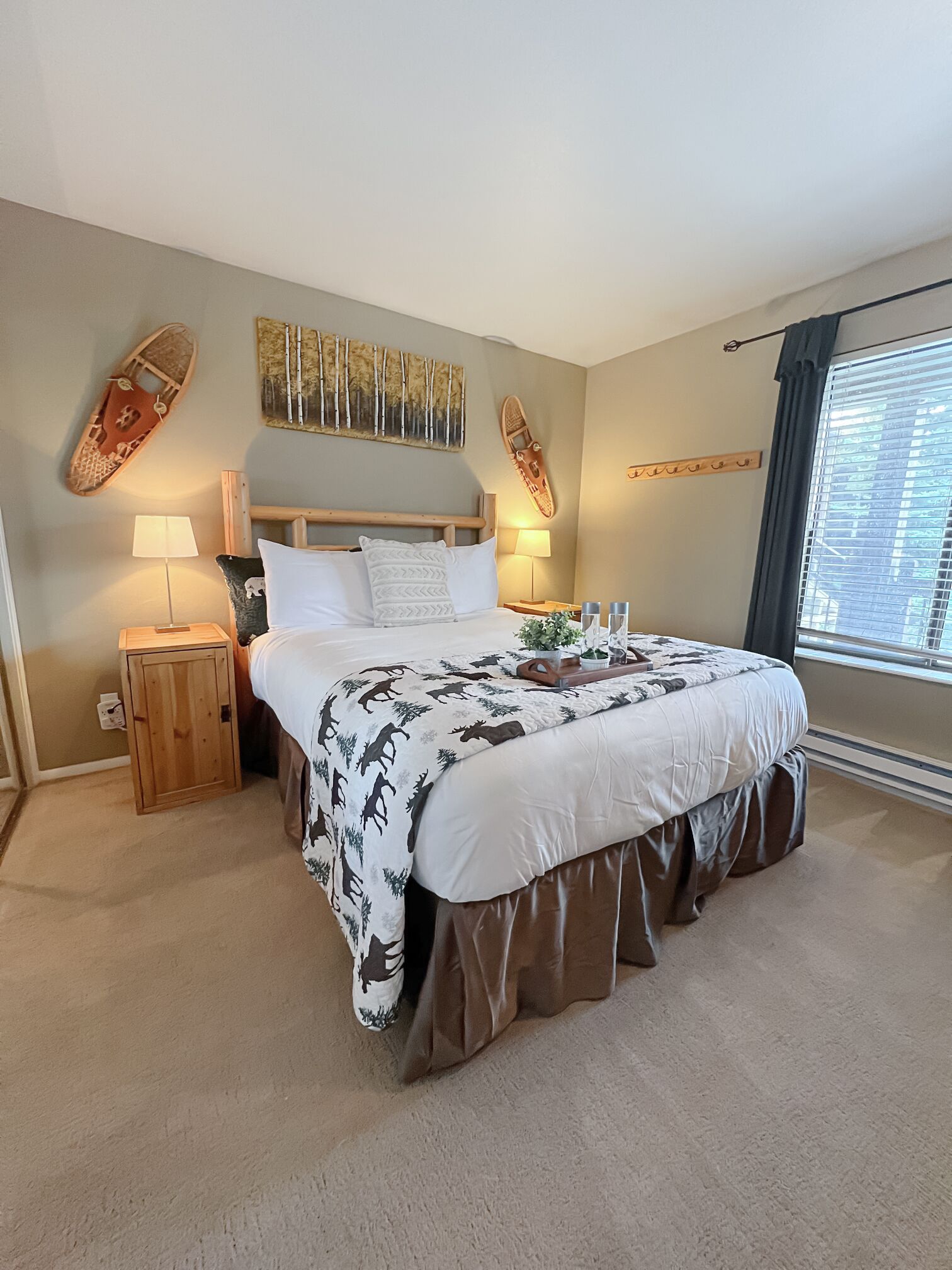 NEW! Walk to Ski | Free Parking | Amazing Location