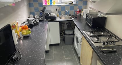 Great 5-bed Wembley Home 25min From Central London