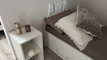 2 bedrooms, free WiFi