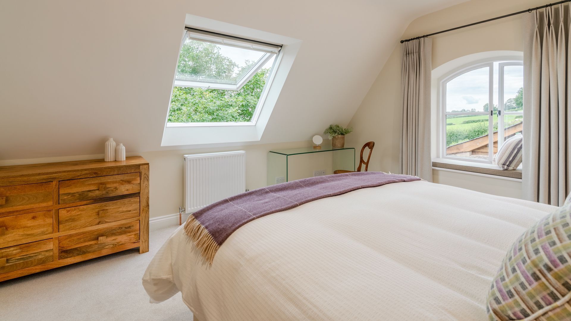 2 chambres, fer et planche à repasser, lit parapluie, Wi-Fi gratuit