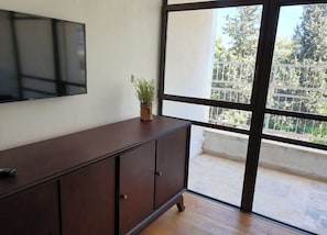 Appartement, 2 chambres, balcon, vue sur la ville | Commodité de la chambre