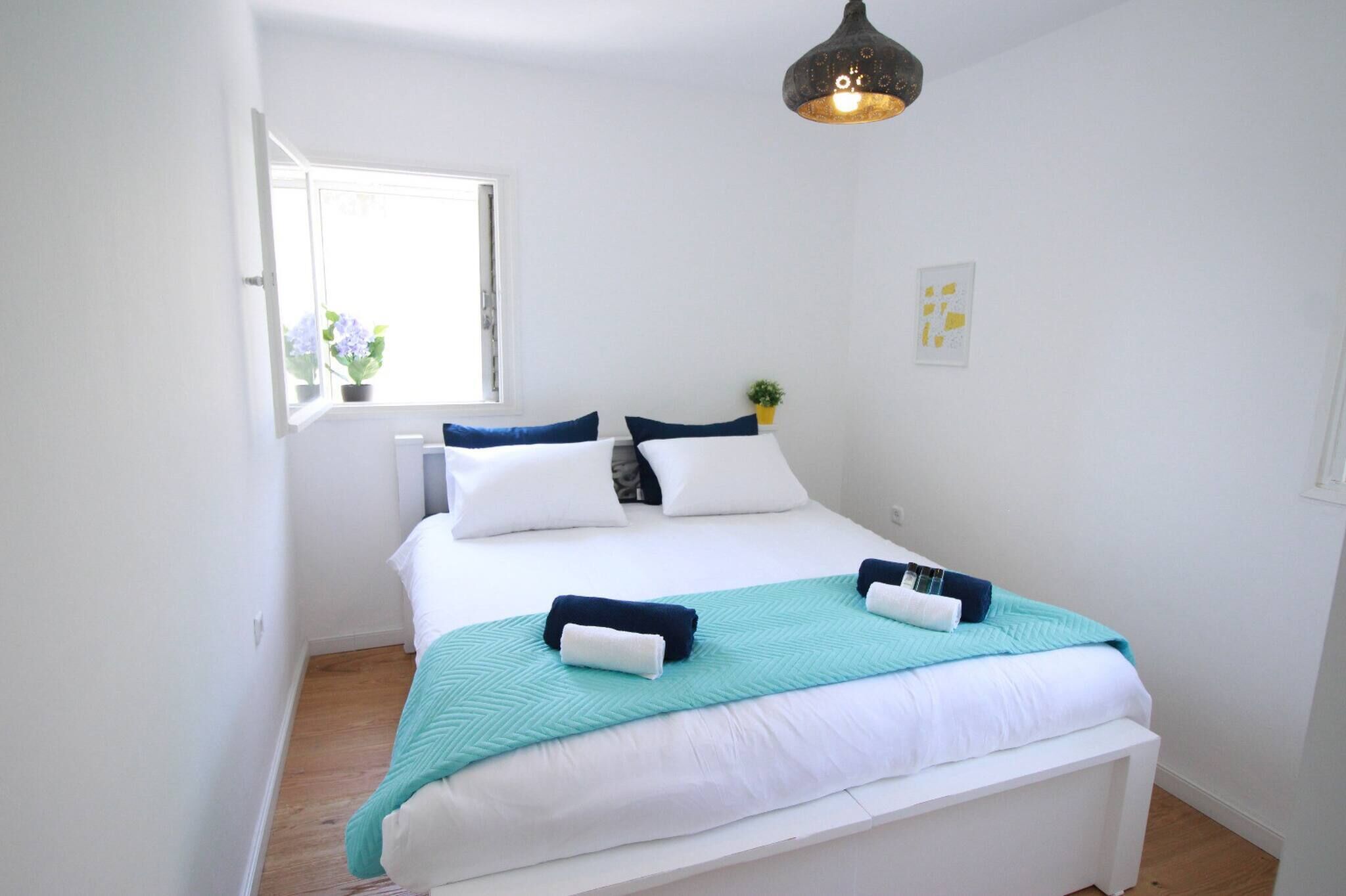 Apartment, 2 Bedrooms, Balcony, City View