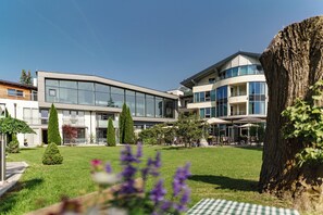 Exterior - Hartweger's Hotel (Haus)