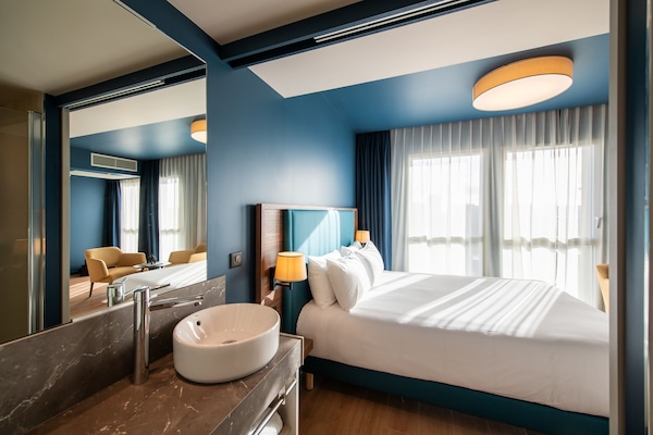 Double Room | Premium bedding, in-room safe, desk, blackout curtains