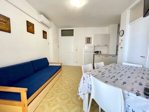 Interior - Seaview Flat in Porto Santa Margherita (Caorle)