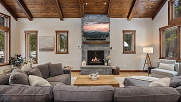 Smart TV, fireplace, foosball, table tennis