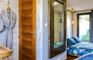 1 habitación, tabla de planchar con plancha y wifi gratis