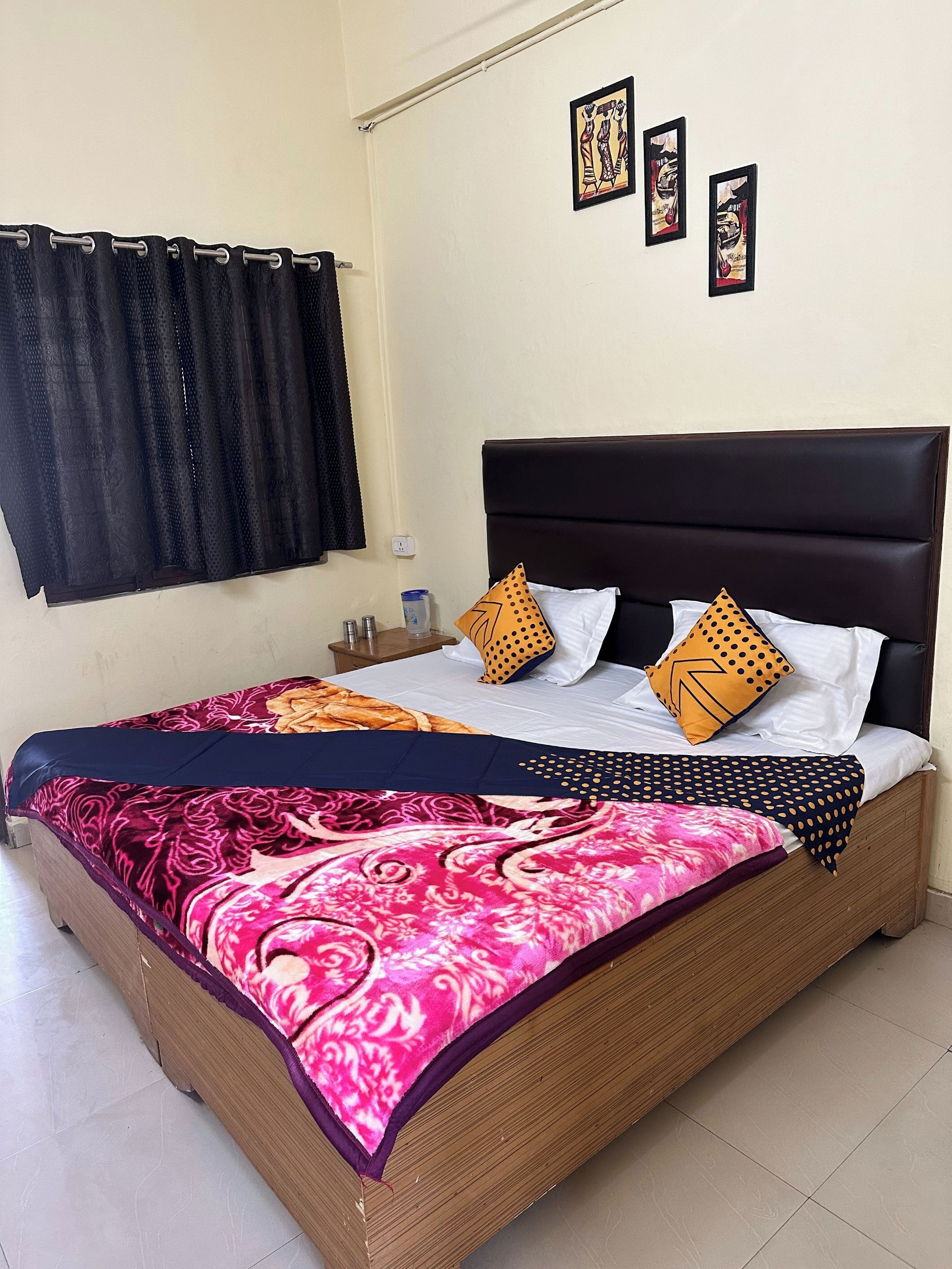 Deluxe Suite | Desk, free WiFi