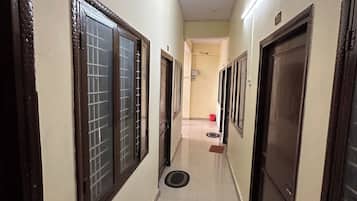Mặt tiền nơi lưu trú
