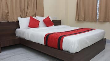 Cubrecamas, colchones con pillow-top y escritorio