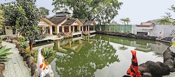 Hotel O Tjokro 3