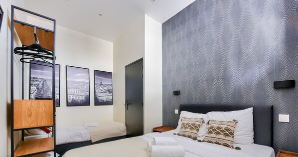 2 bedrooms, iron/ironing board, free WiFi, bed sheets