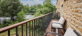 Host & Stay | River View Cottage