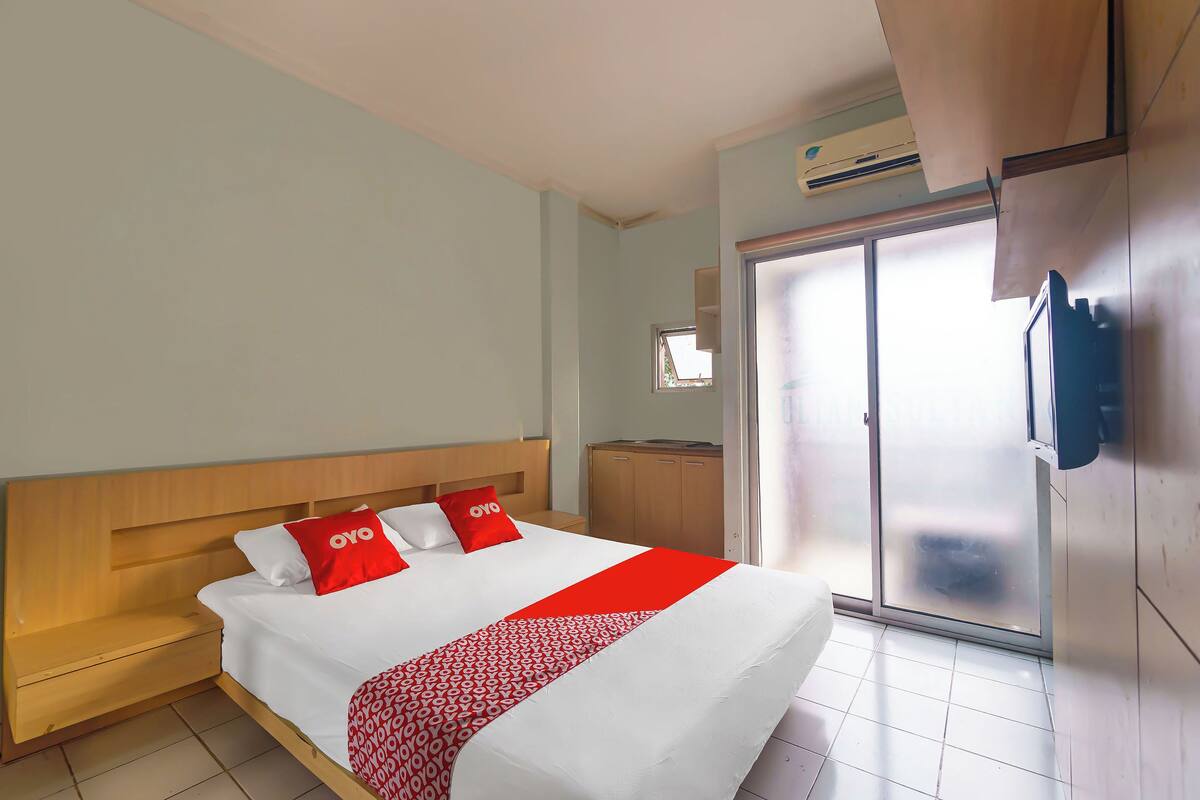 Standard Double Room | Free WiFi, bed sheets