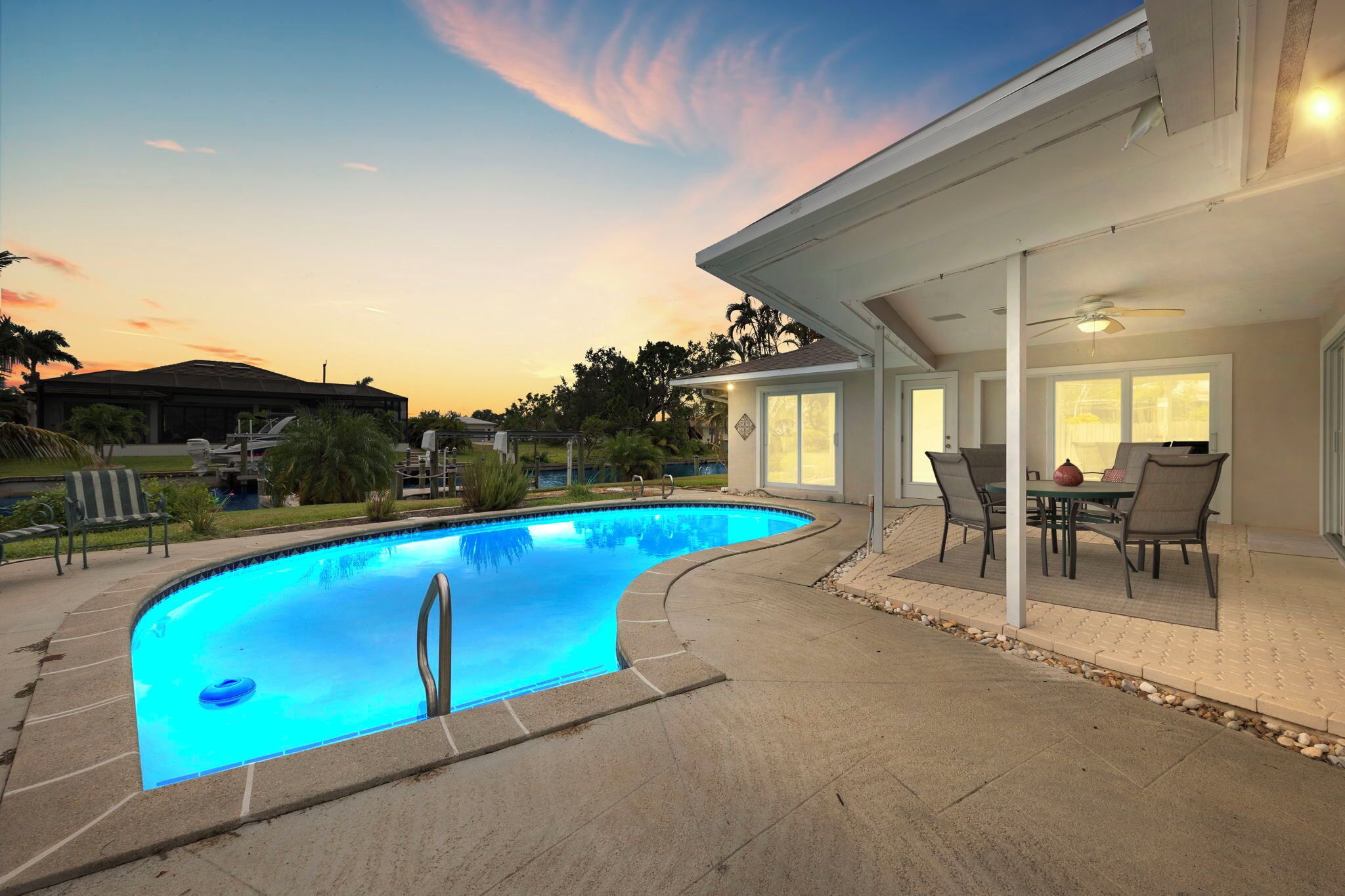Flip Flops Forever | Boat Dock, Pool!