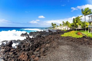 Beach - Keauhou Kona Surf & Racquet 1104: Ocean Views, Resort Amenities & Prime Location (Kailua Kona)
