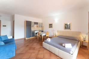 1 bedroom - Relaxing Cristal Blu Studio Sleeps 4 Num1494 (Santa Teresa di Gallura)